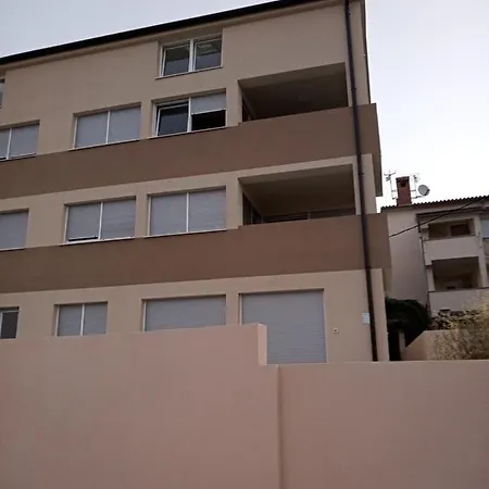 Apartma D Apartment Liznjan